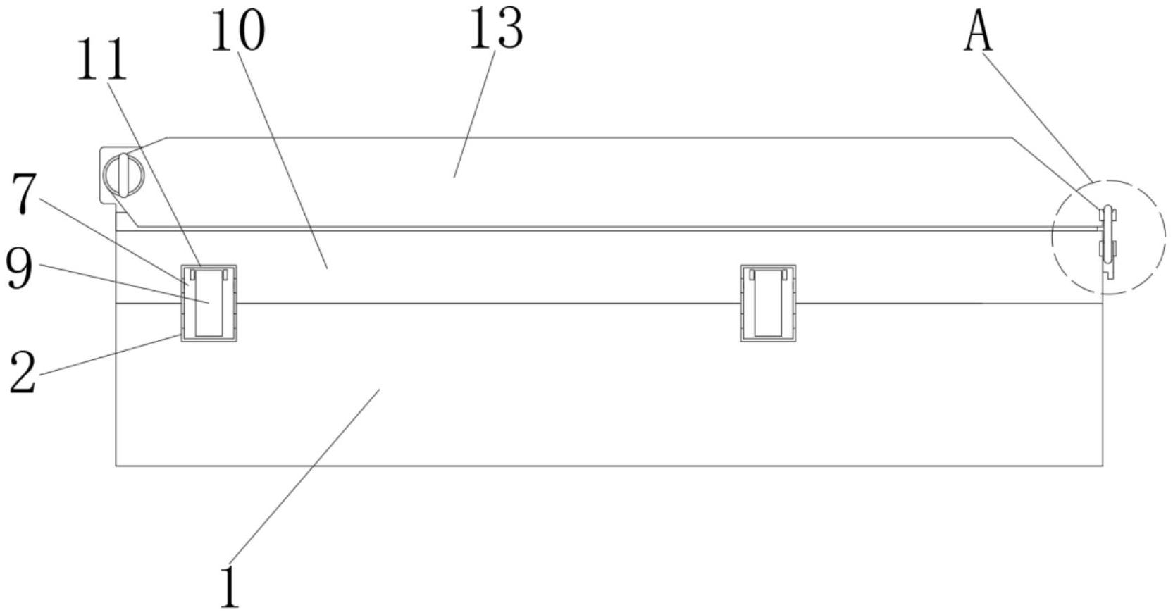 一种连接吸尘器前盖和机体的卡扣结构专利图